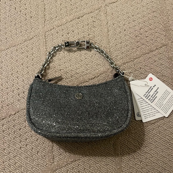NWT Lululemon Nano Bag - Picture 11 of 12